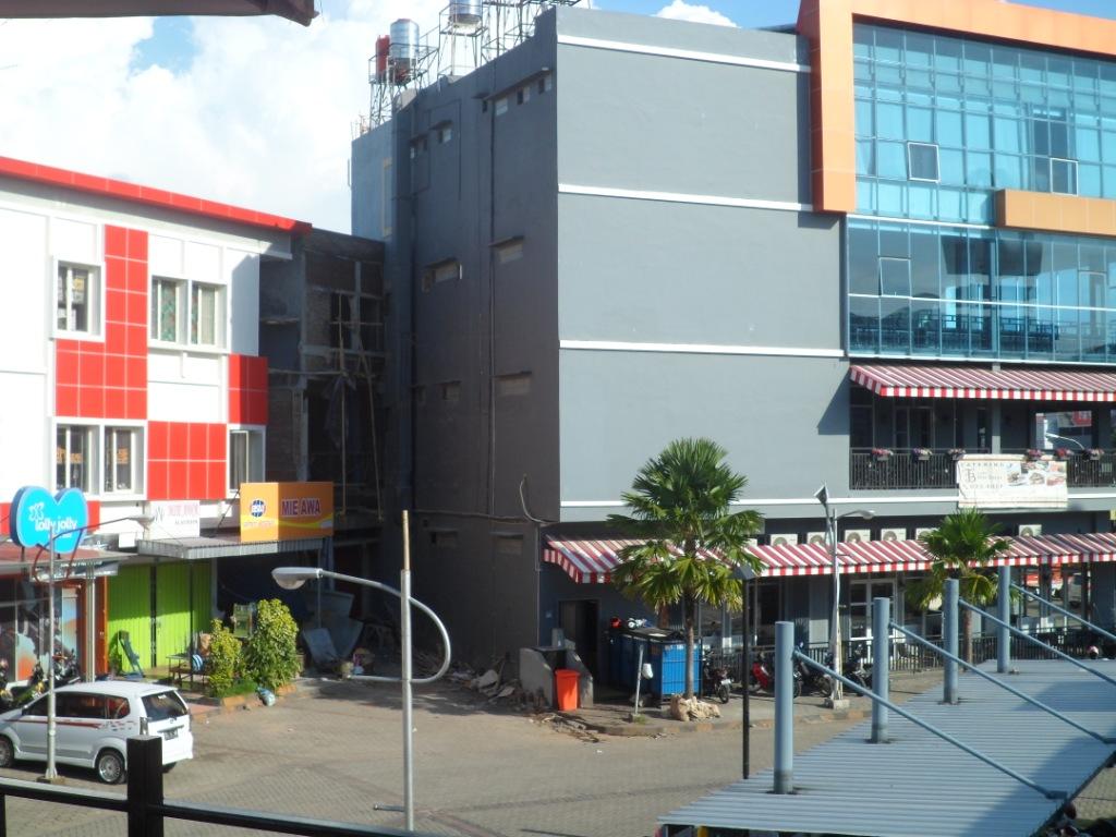 Dnk Home Alauddin Plaza