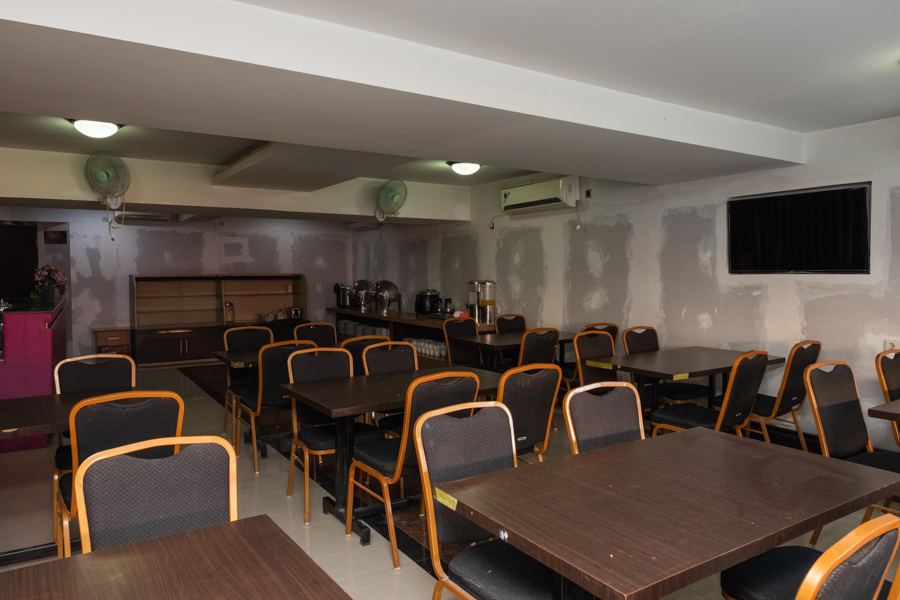 Erin Int Hotel by RedDoorz