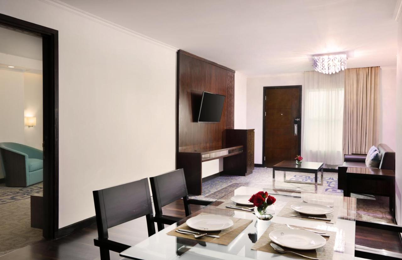 Four Points by Sheraton Makassar