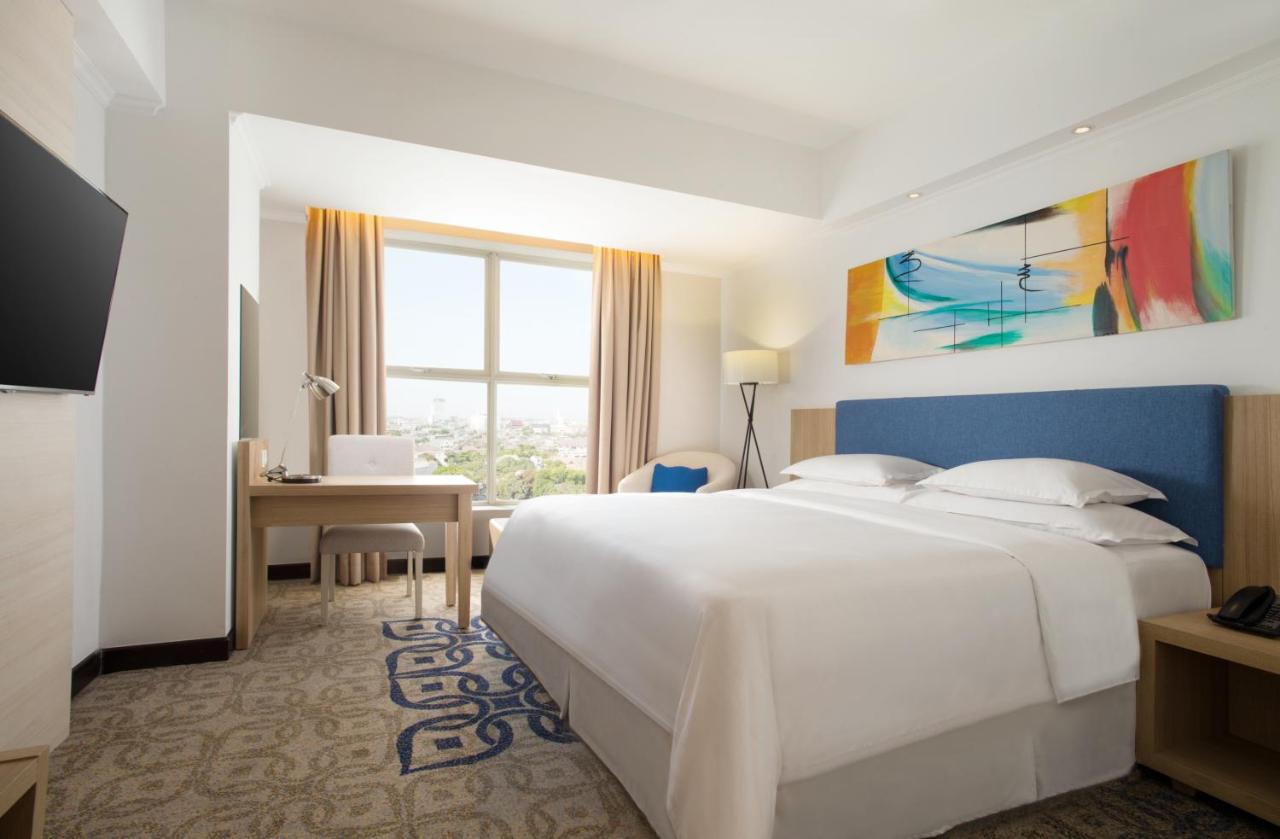 Four Points by Sheraton Makassar