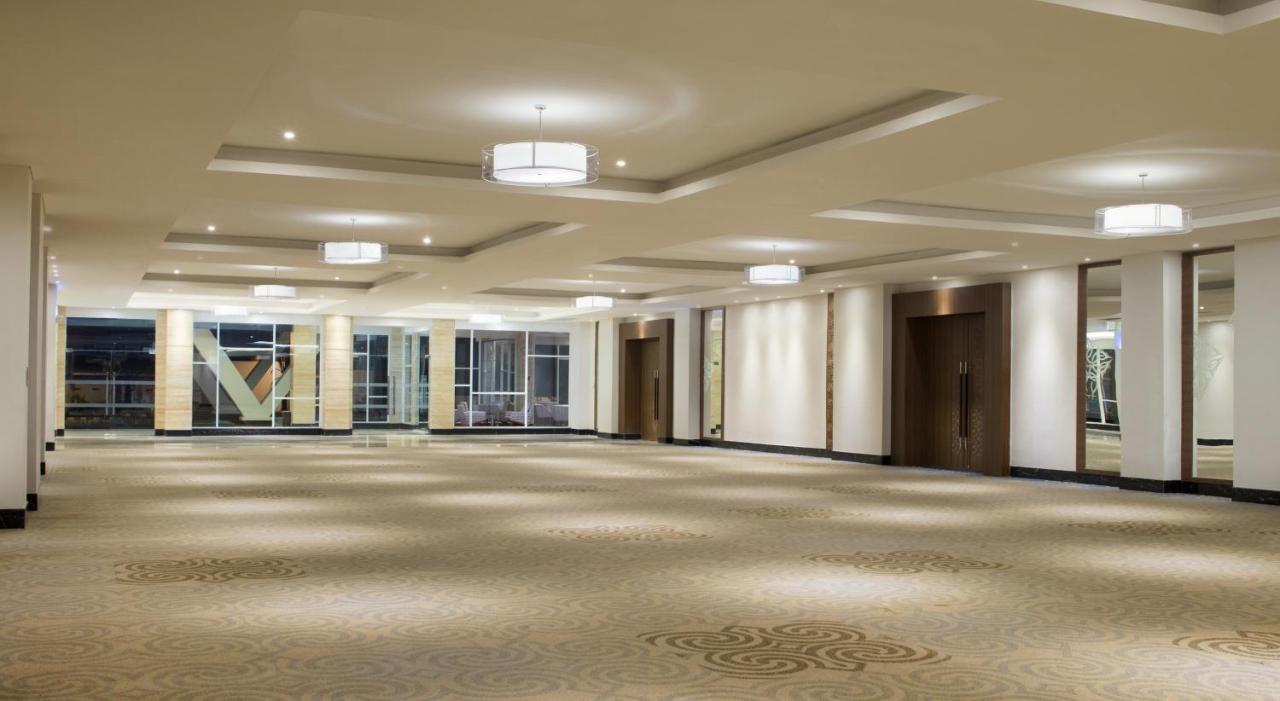 Four Points by Sheraton Makassar