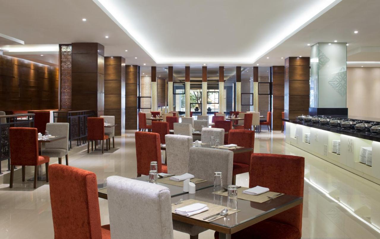 Four Points by Sheraton Makassar