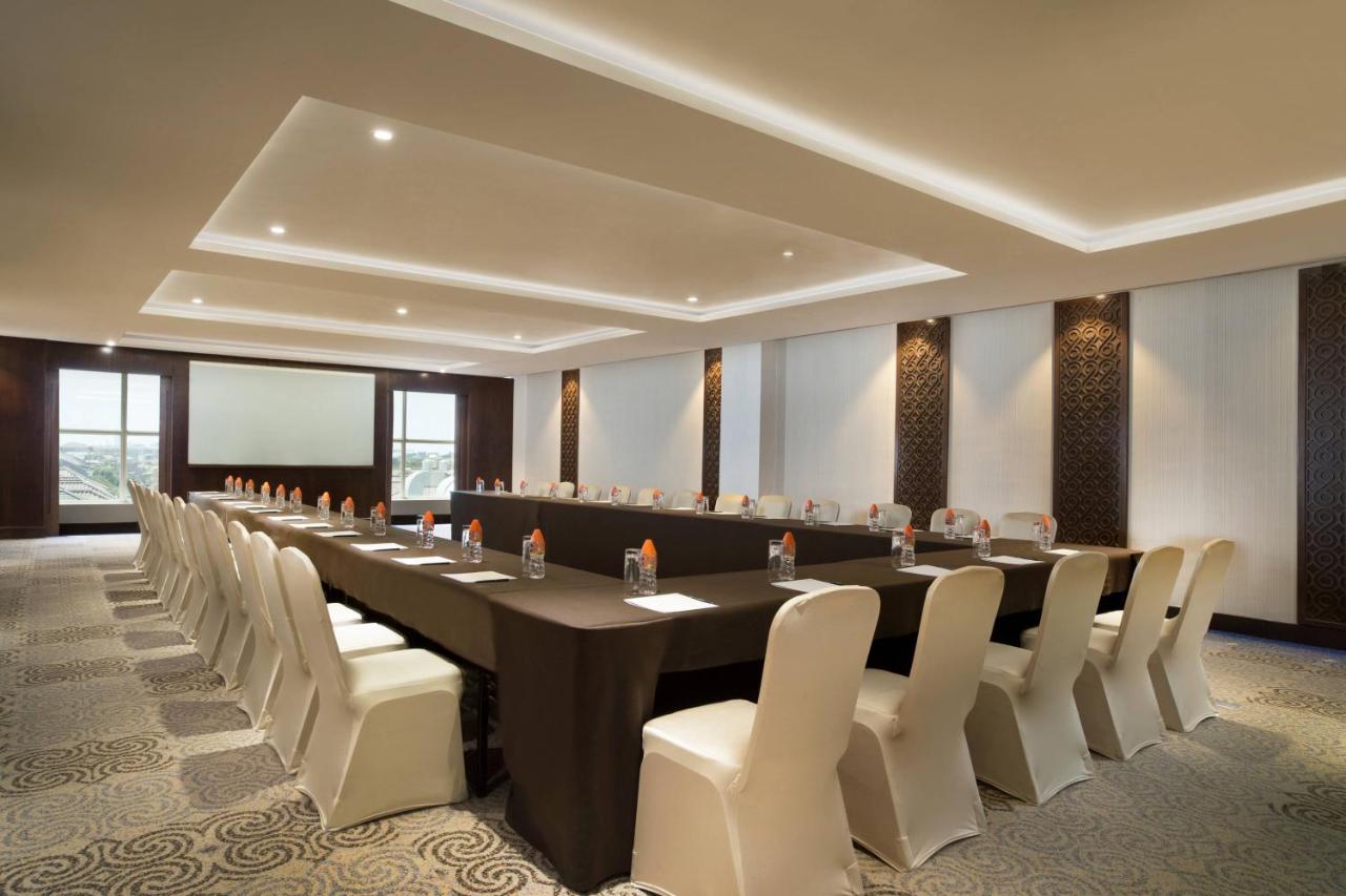 Four Points by Sheraton Makassar