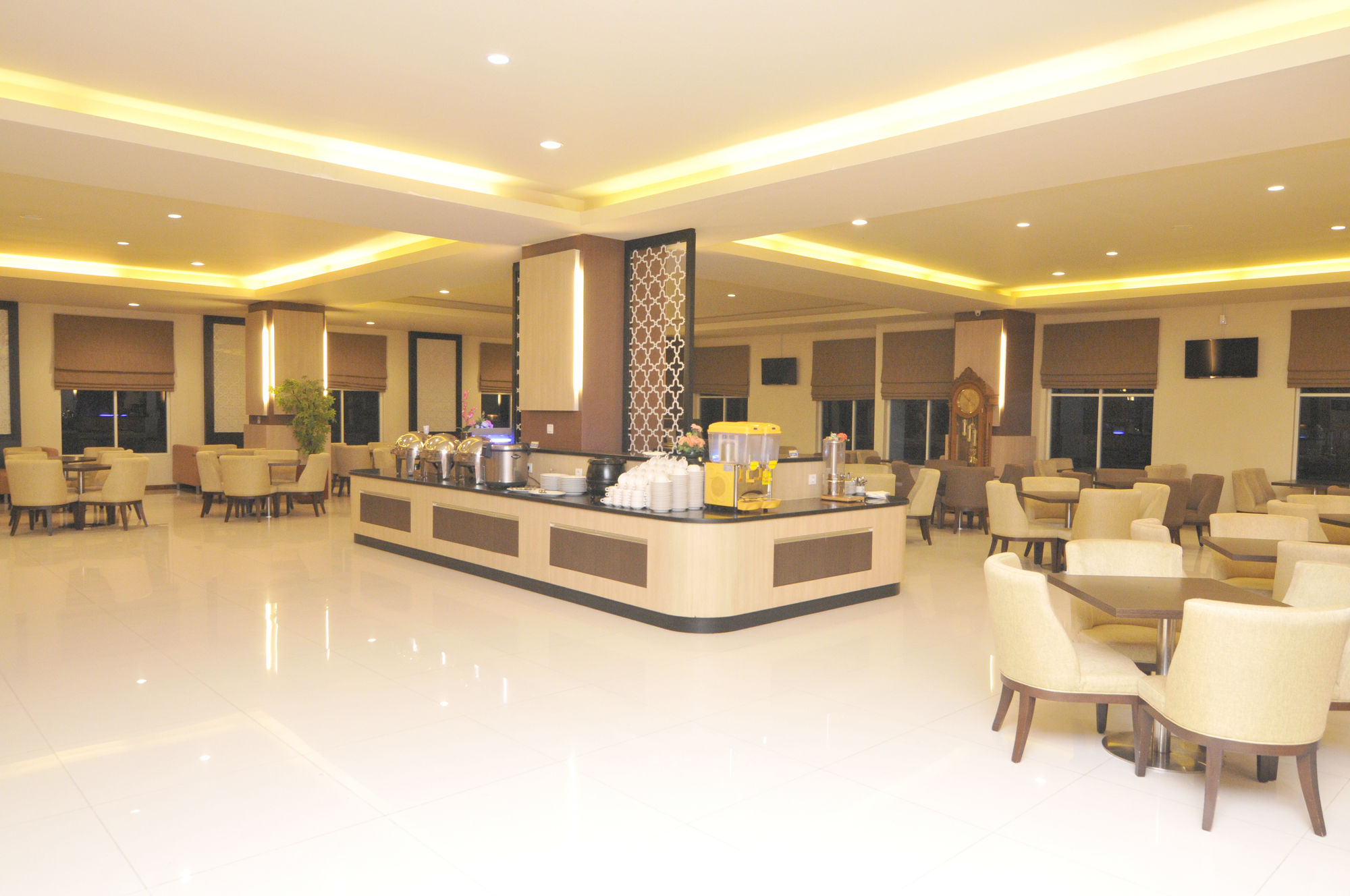 Grand Asia Hotel Makassar