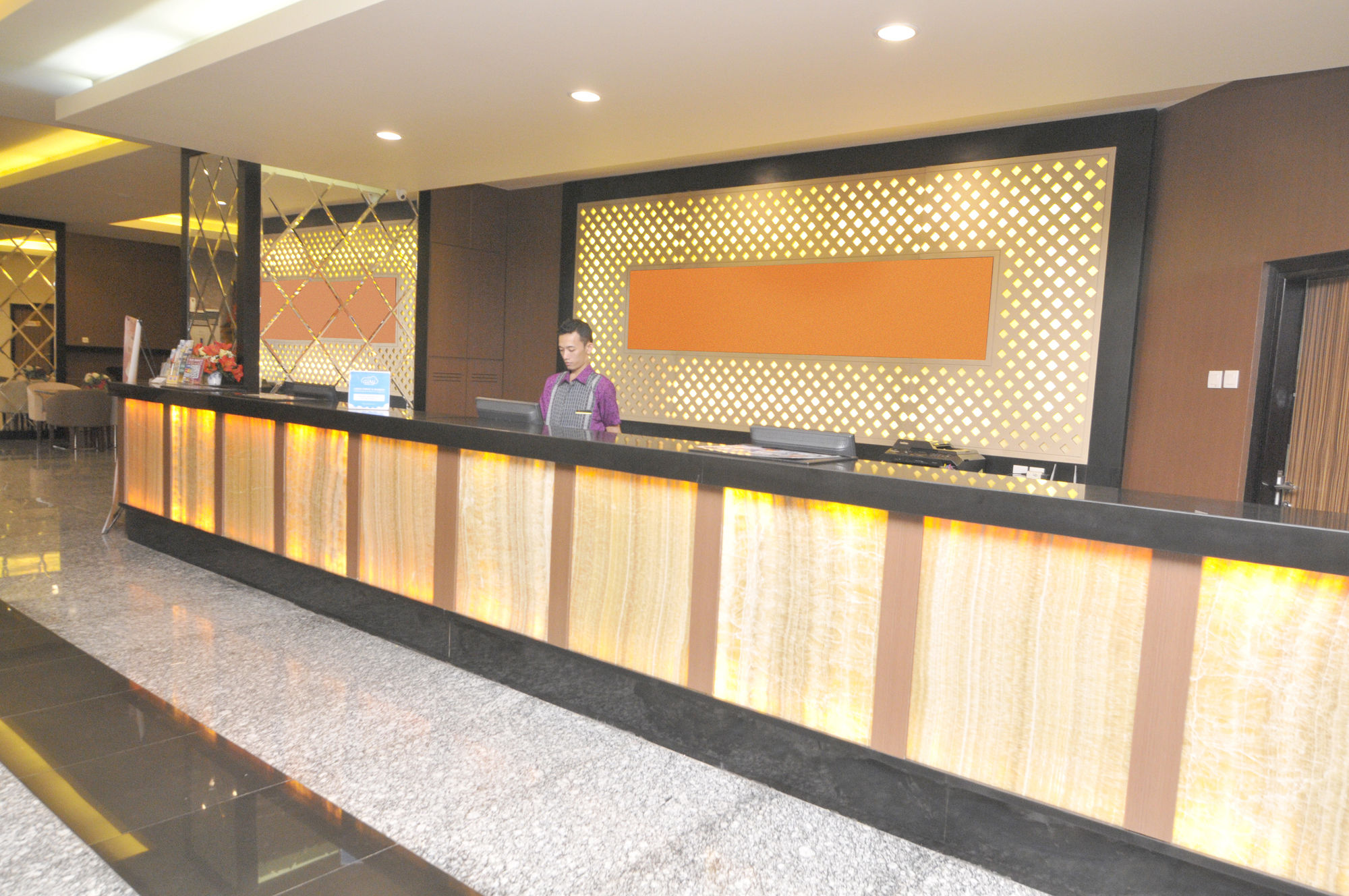 Grand Asia Hotel Makassar