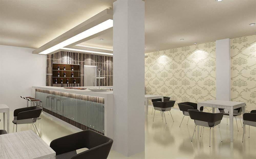 All Nite & Day Hotel Makassar