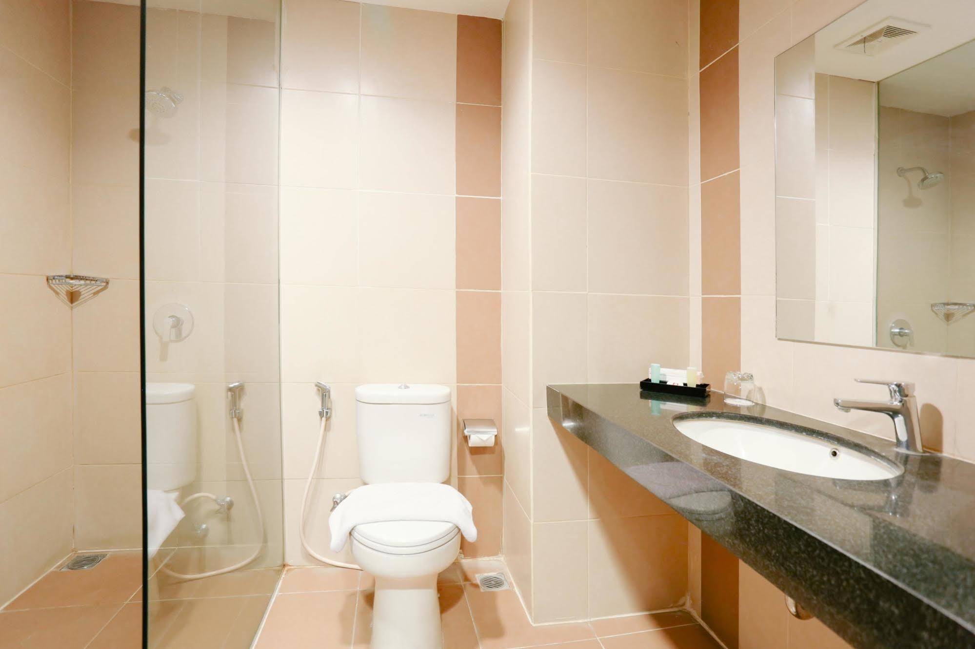 All Nite & Day Hotel Makassar
