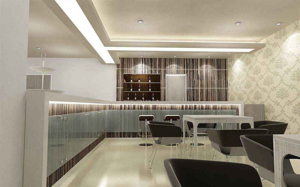 All Nite & Day Hotel Makassar