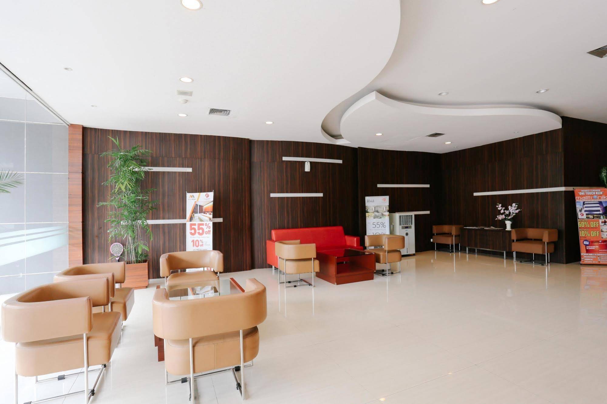 All Nite & Day Hotel Makassar