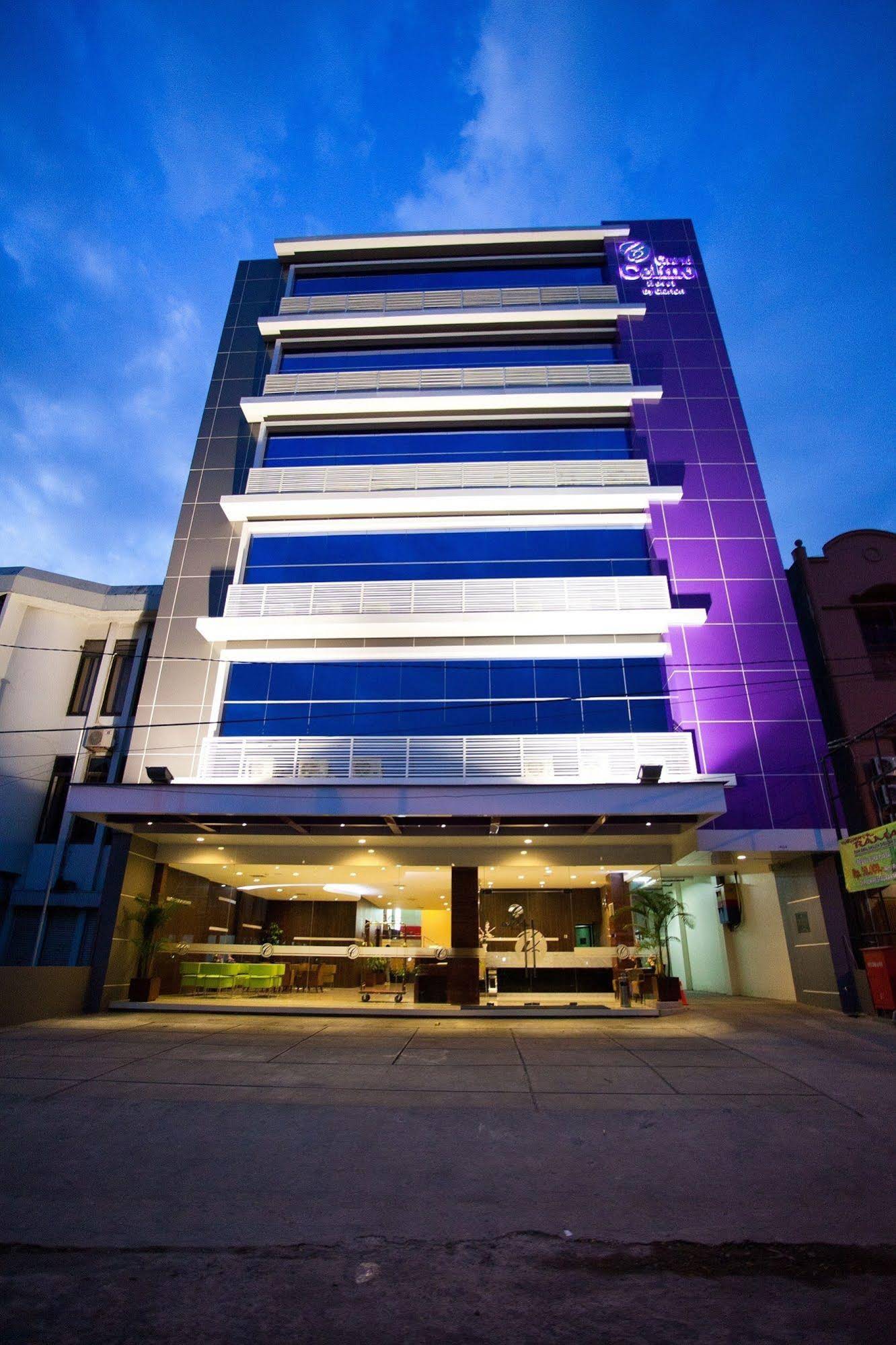All Nite & Day Hotel Makassar