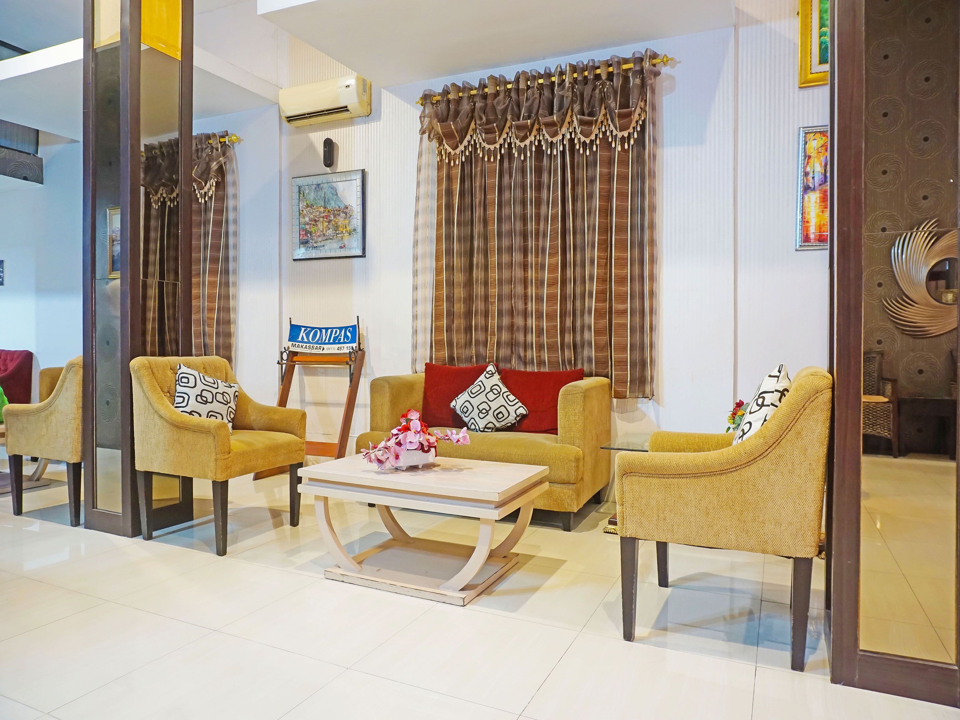 Grand Populer Hotel By RedDoorz