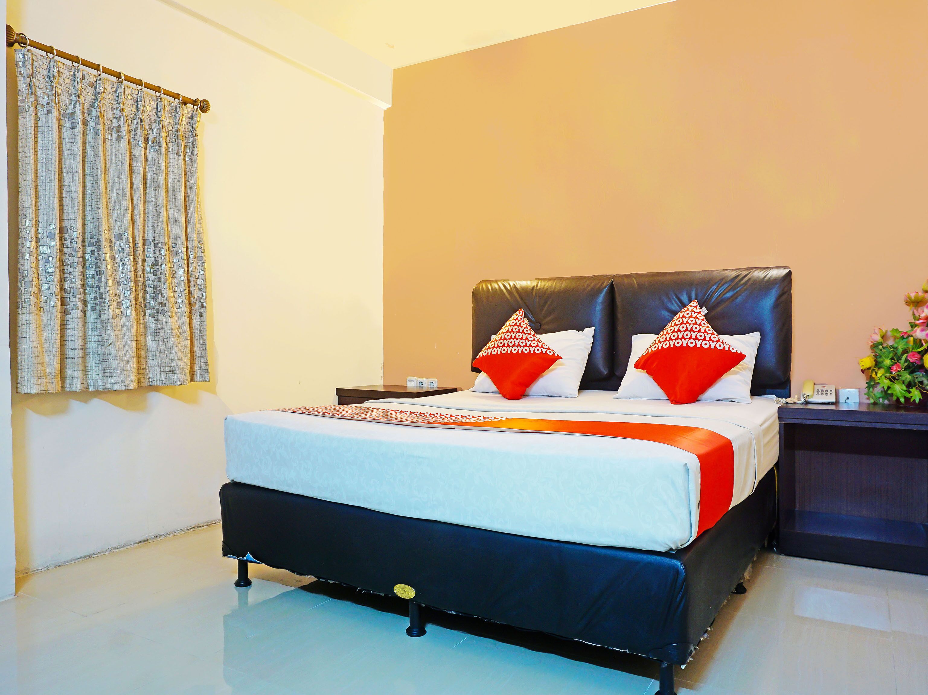 Grand Populer Hotel By RedDoorz