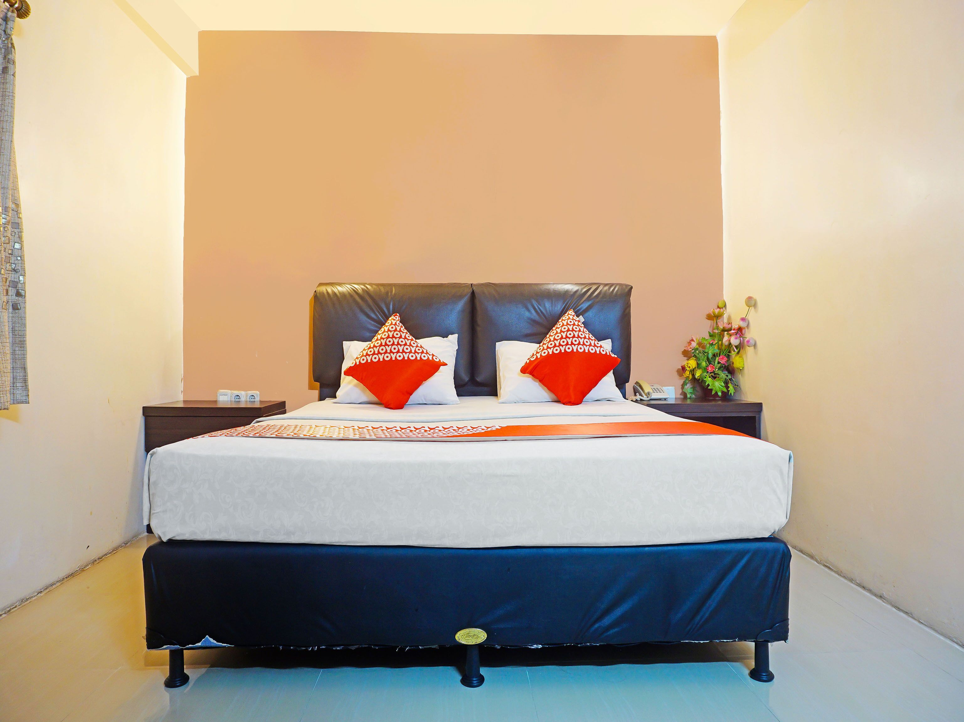 Grand Populer Hotel By RedDoorz