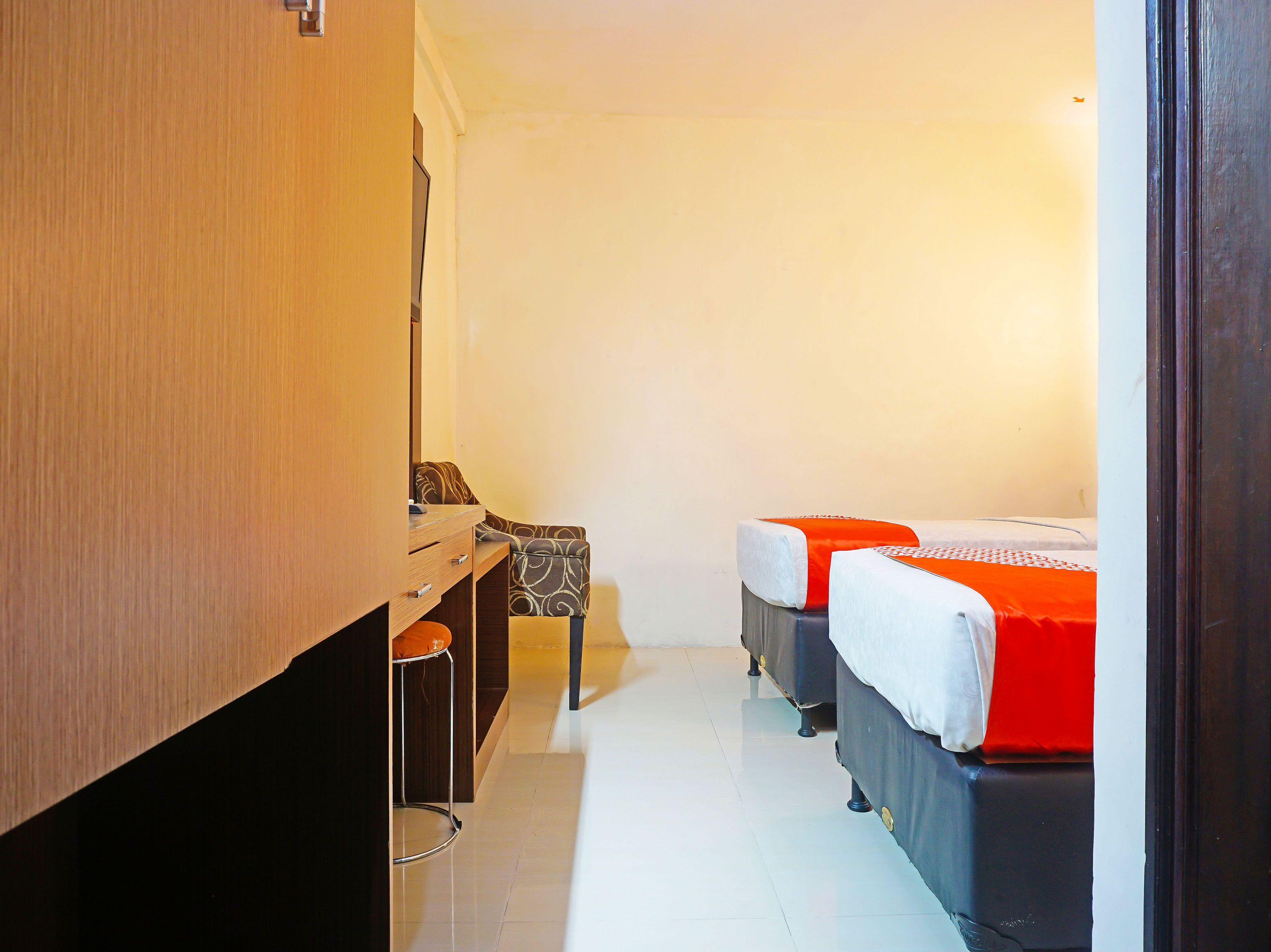 Grand Populer Hotel By RedDoorz