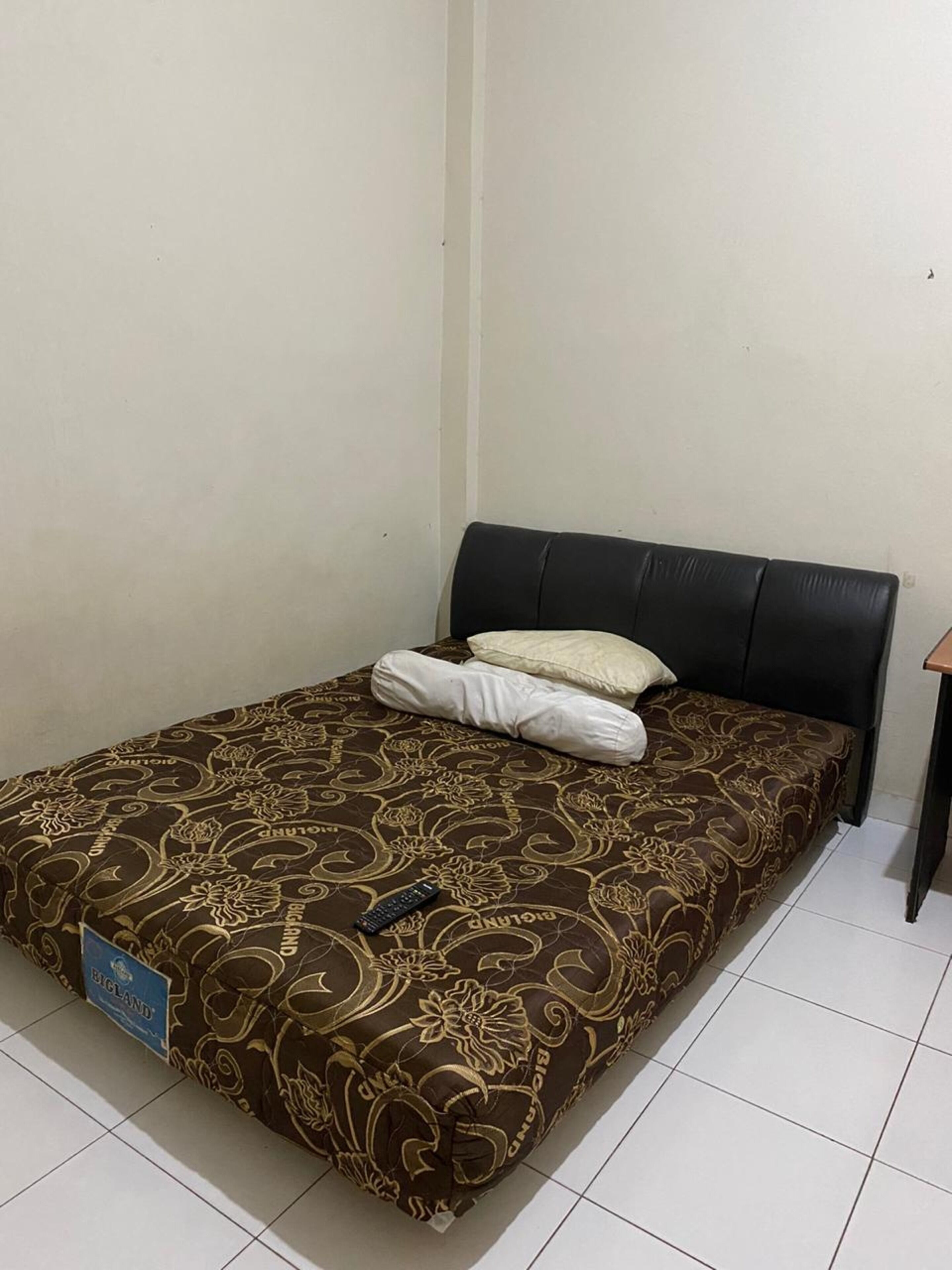 Guest House 33 Mks