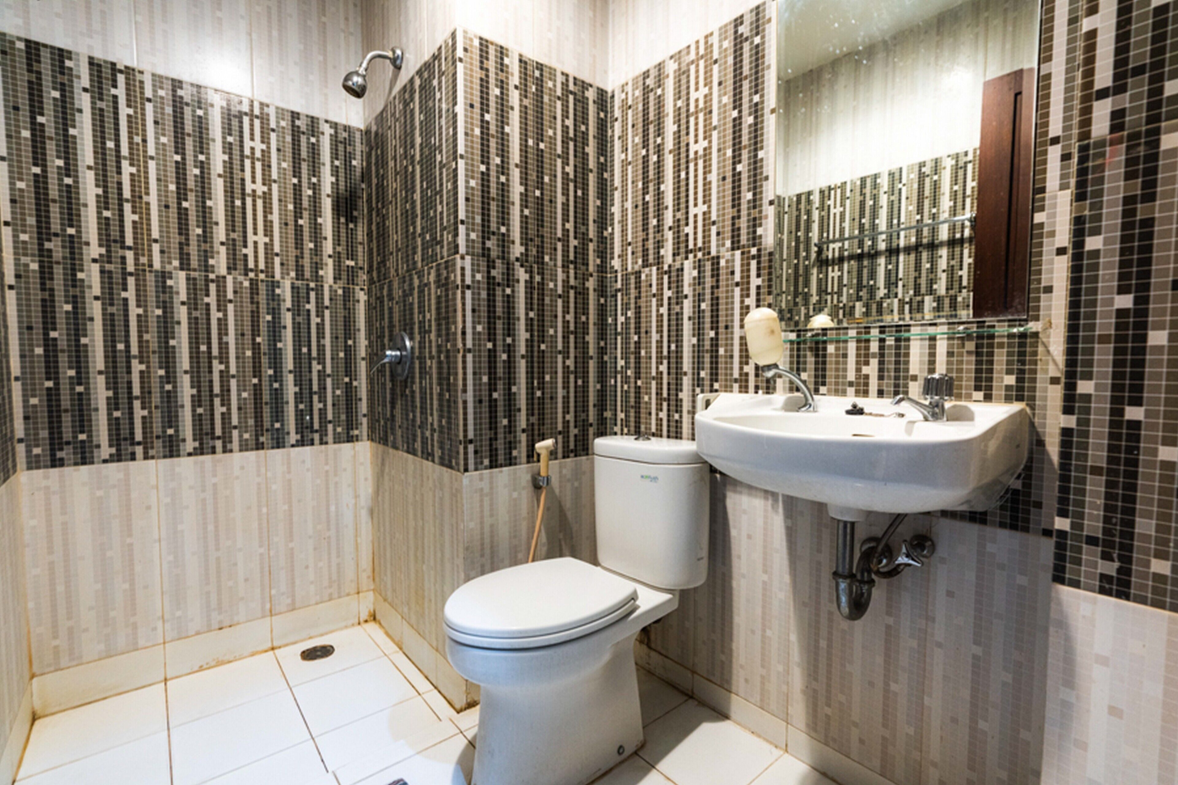 Hotel Agraha Andalas