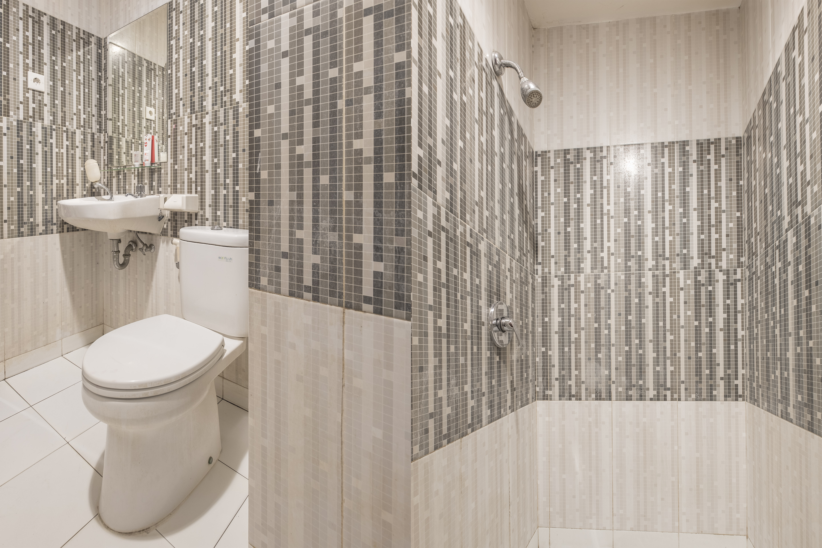 Hotel Agraha Andalas by OYO Rooms