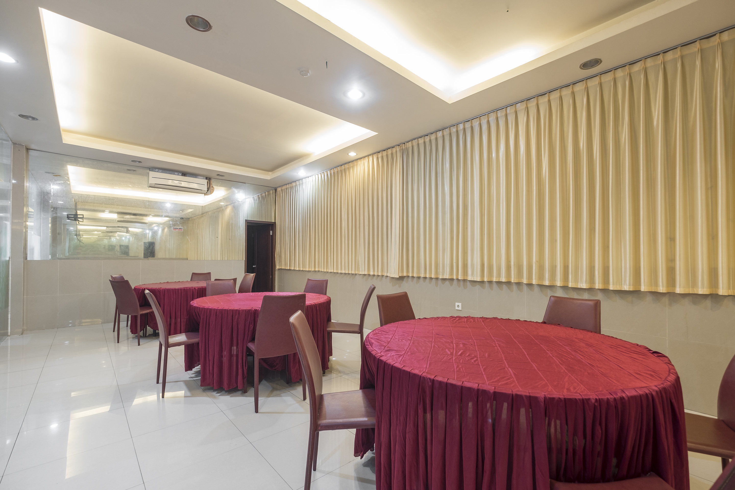 Hotel Agraha Andalas by OYO Rooms
