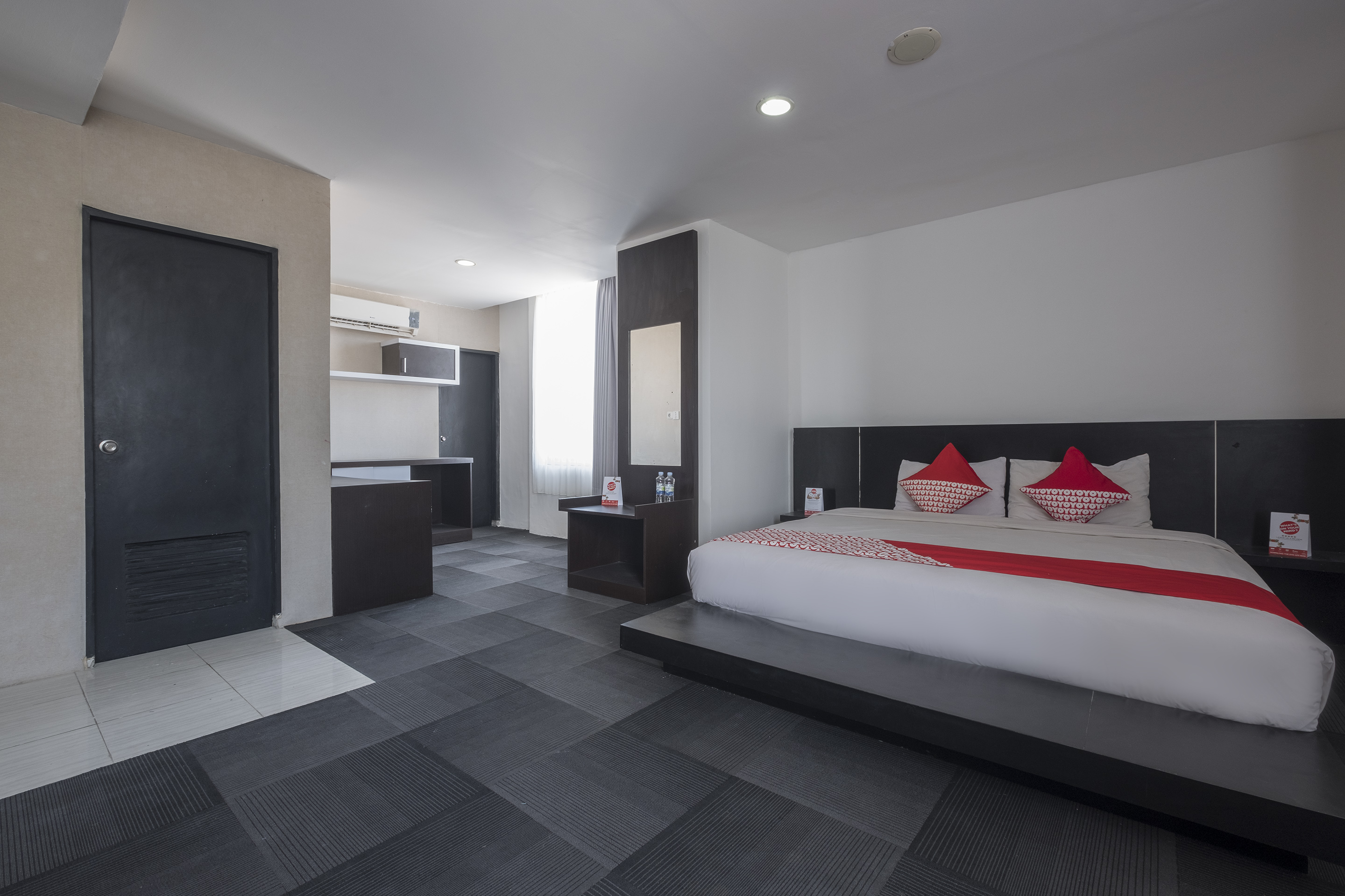 Hotel Asyra By OYO Rooms