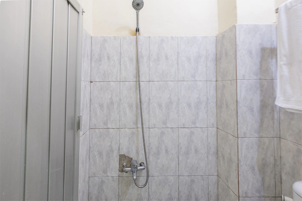 Hotel Benhil Toddopuli by OYO Rooms
