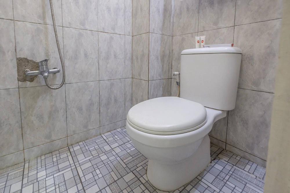 Hotel Benhil Toddopuli by OYO Rooms