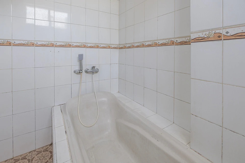 Hotel Benhil Toddopuli by OYO Rooms