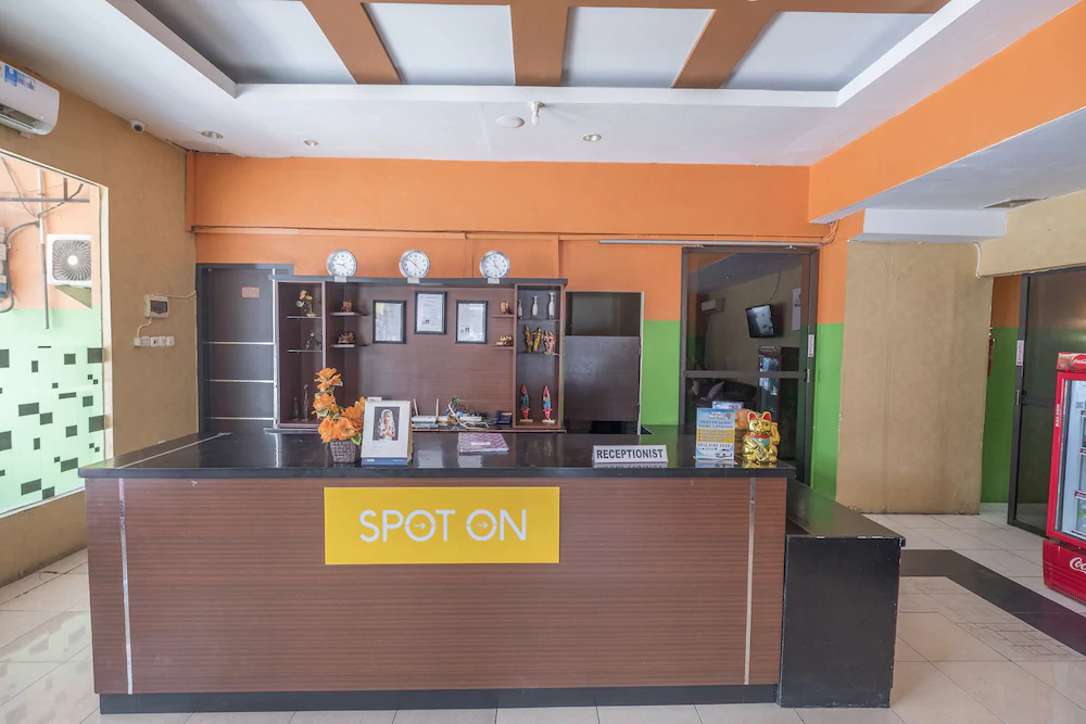 Hotel Benhil Toddopuli by OYO Rooms
