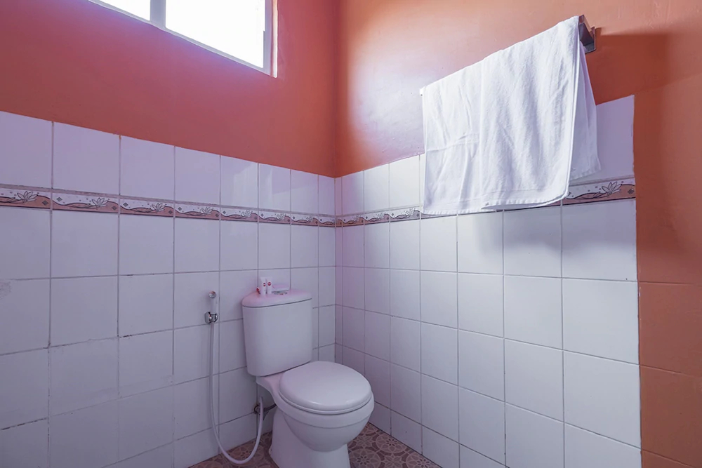 Hotel Benhil Toddopuli by OYO Rooms