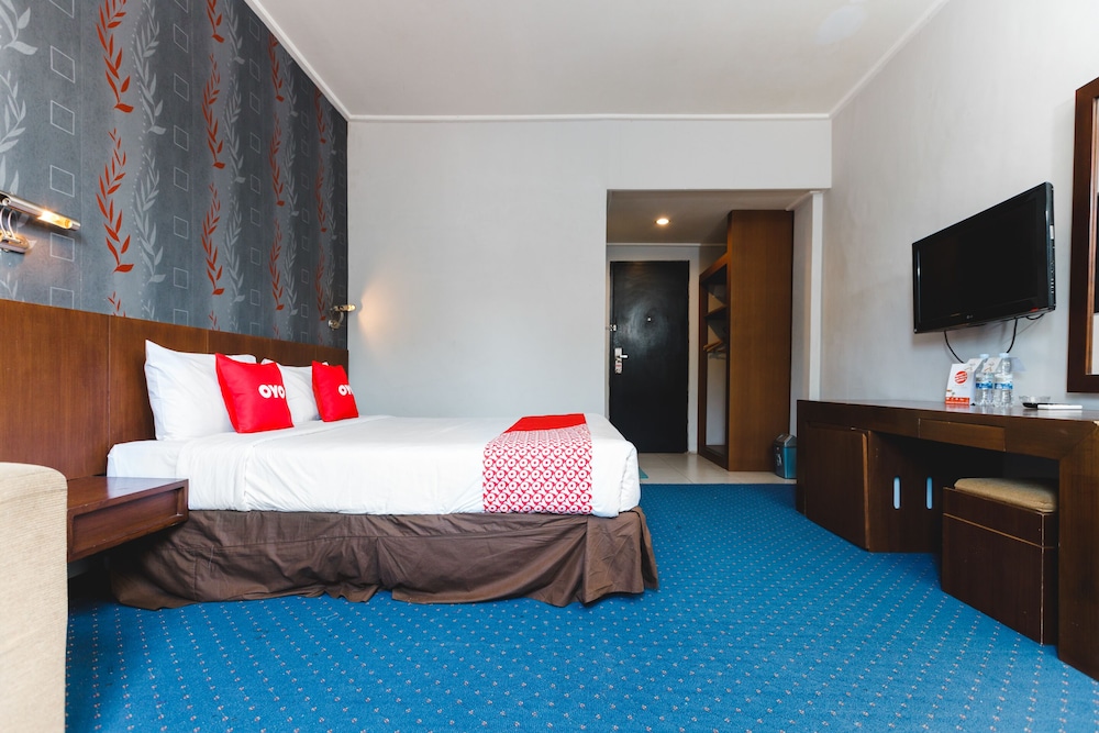 Hotel Charisma Marine by OYO Rooms