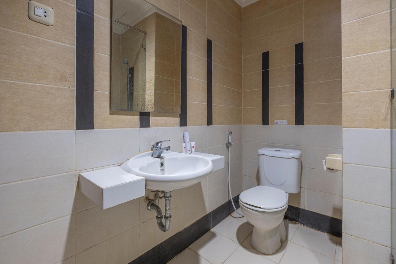Hotel Denpasar Makassar by OYO Rooms