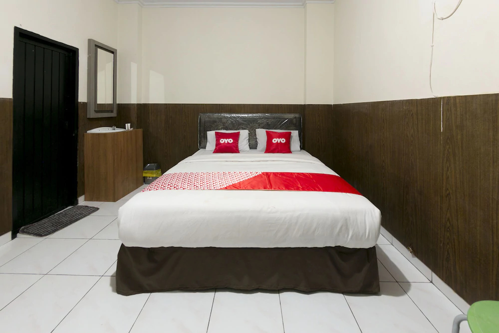Hotel Diamond Inn by OYO Rooms