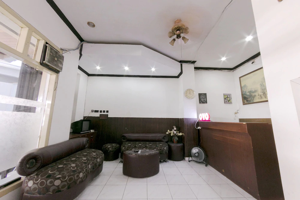 Hotel Diamond Inn by OYO Rooms