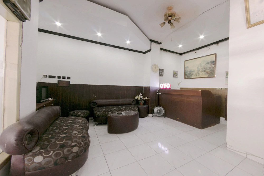 Hotel Diamond Inn by OYO Rooms