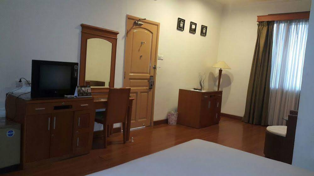 Hotel Harapan