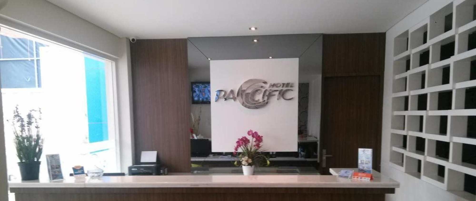 Hotel Pacific