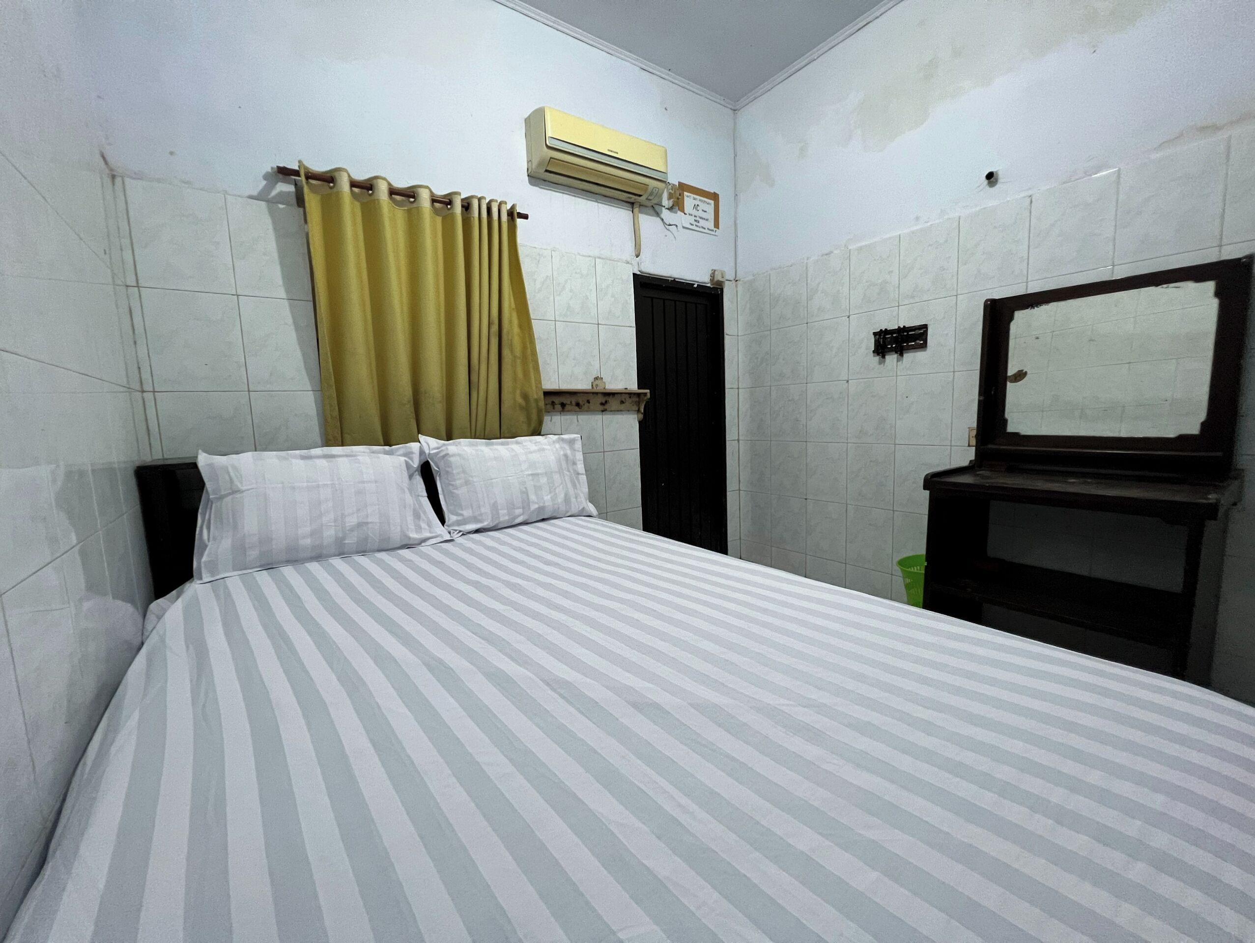 Hotel Rosna By OYO