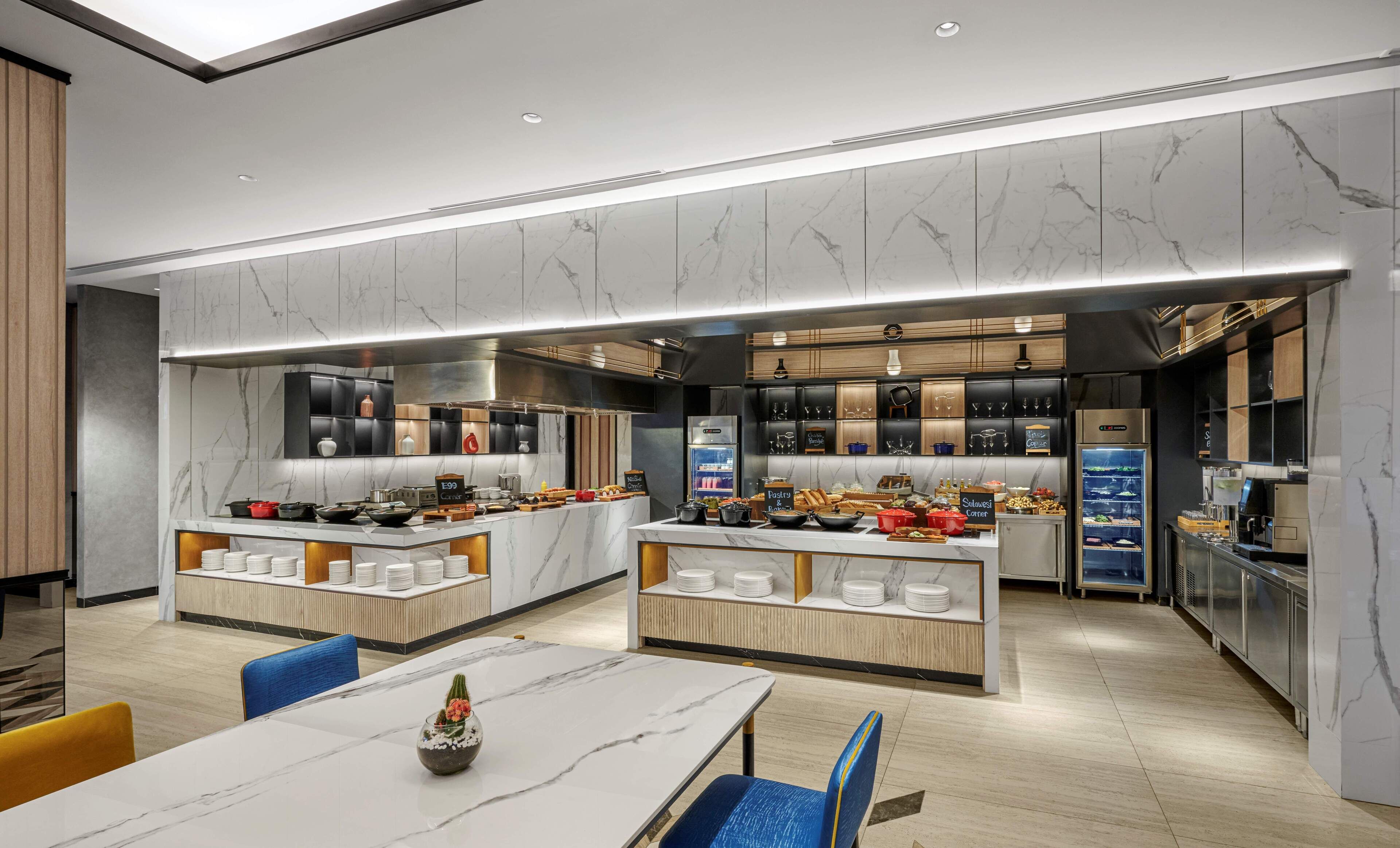 Hyatt Place Makassar