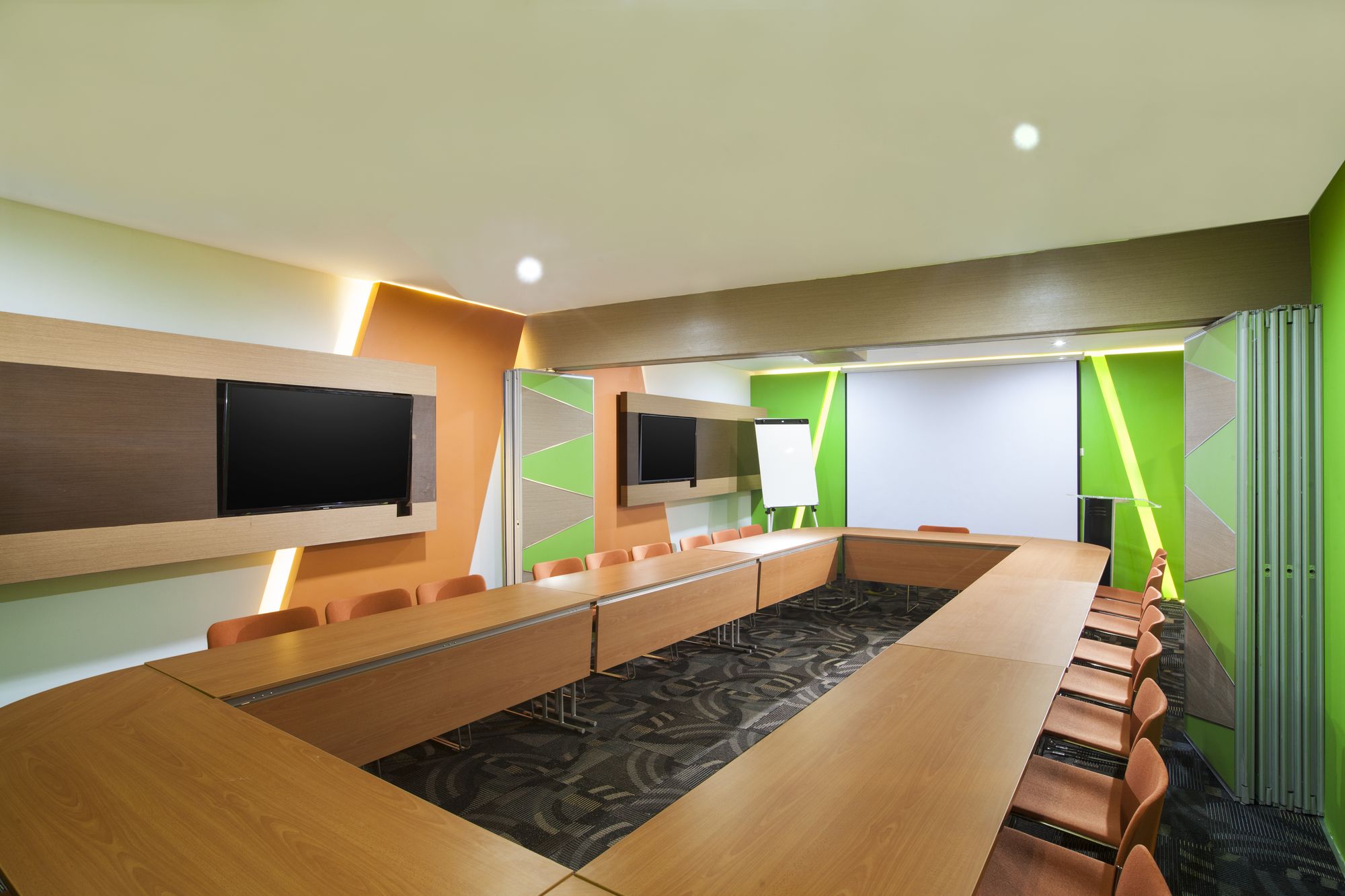 ibis budget Makassar Airport
