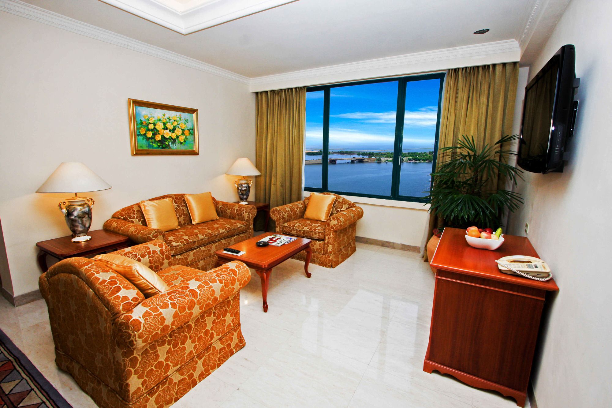 Imperial Aryaduta Makassar