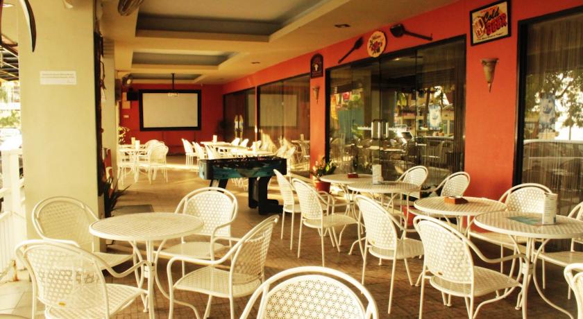 Losari Beach Hotel