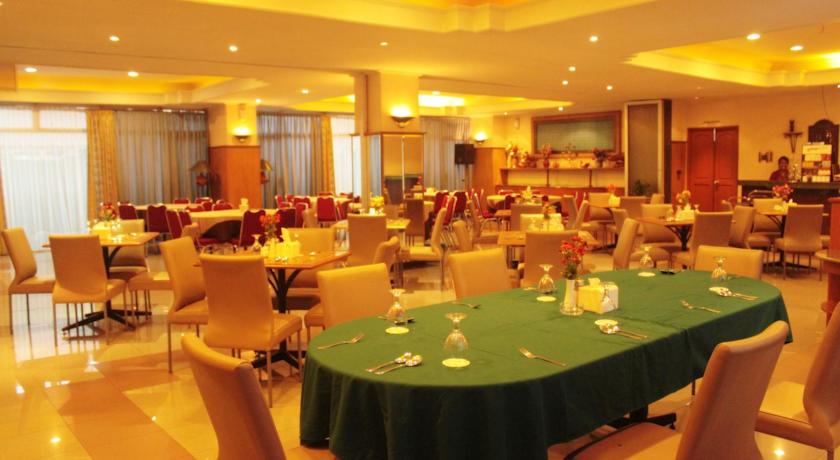 Losari Beach Inn
