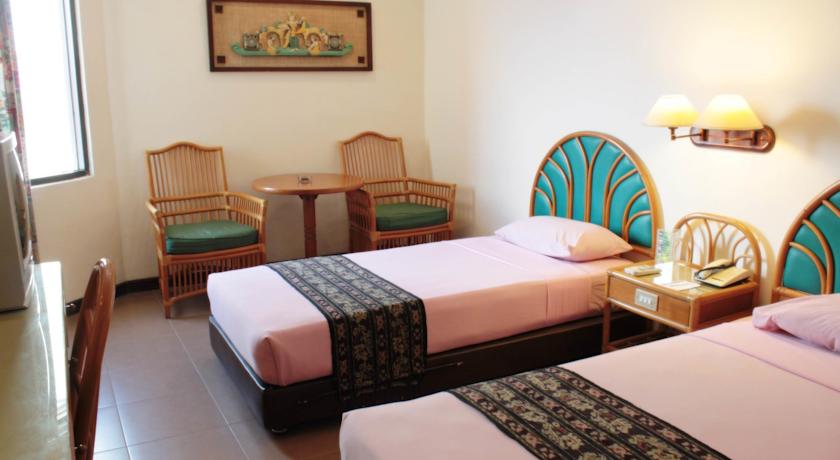 Losari Beach Inn