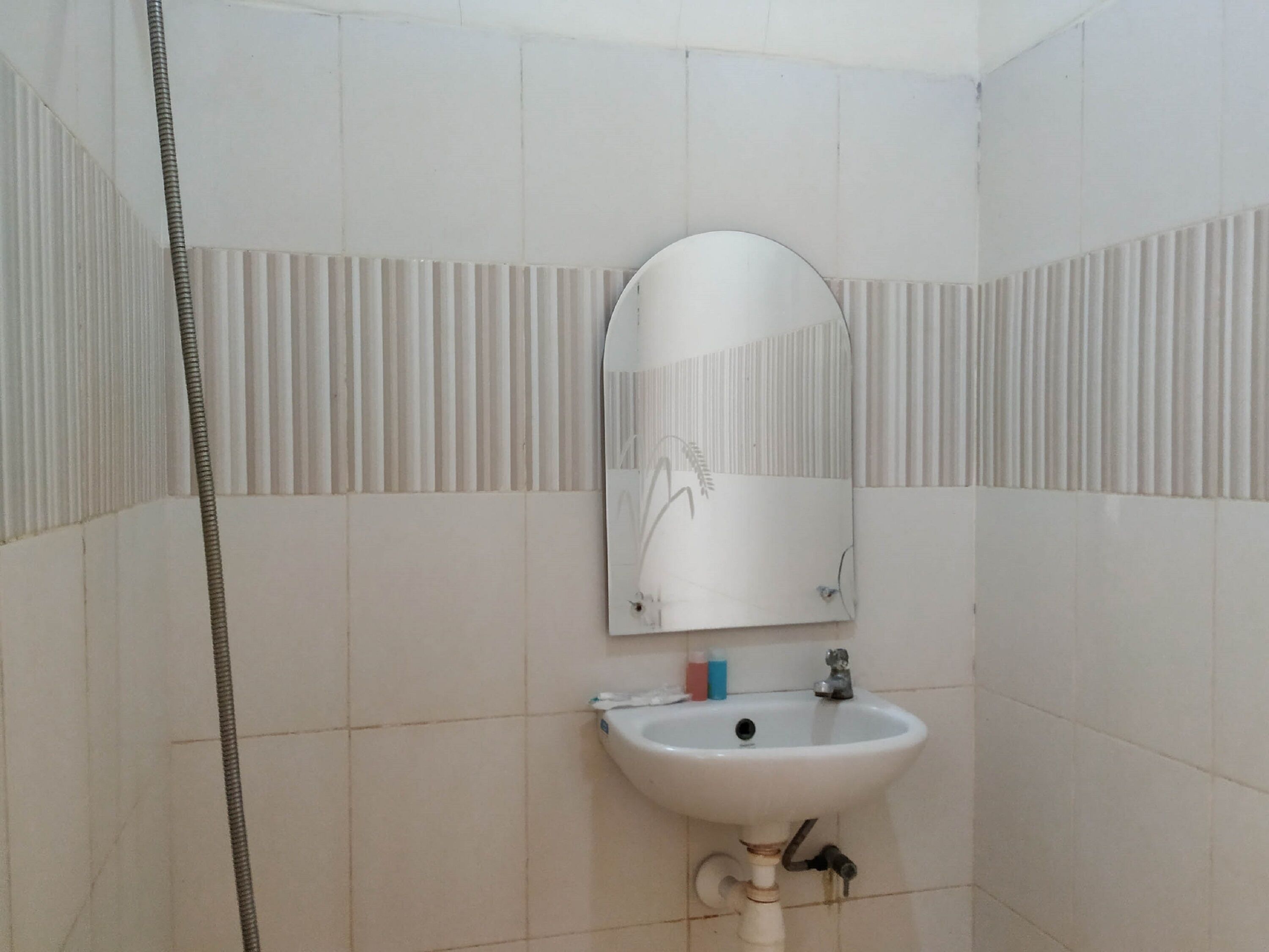 Lulu Homestay by OYO Rooms