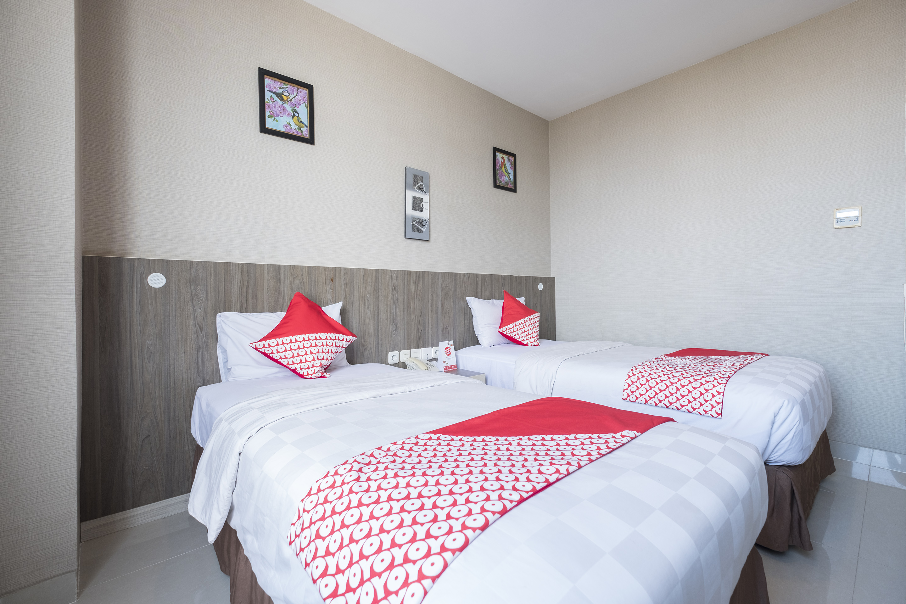 Lynt Hotel by OYO Rooms