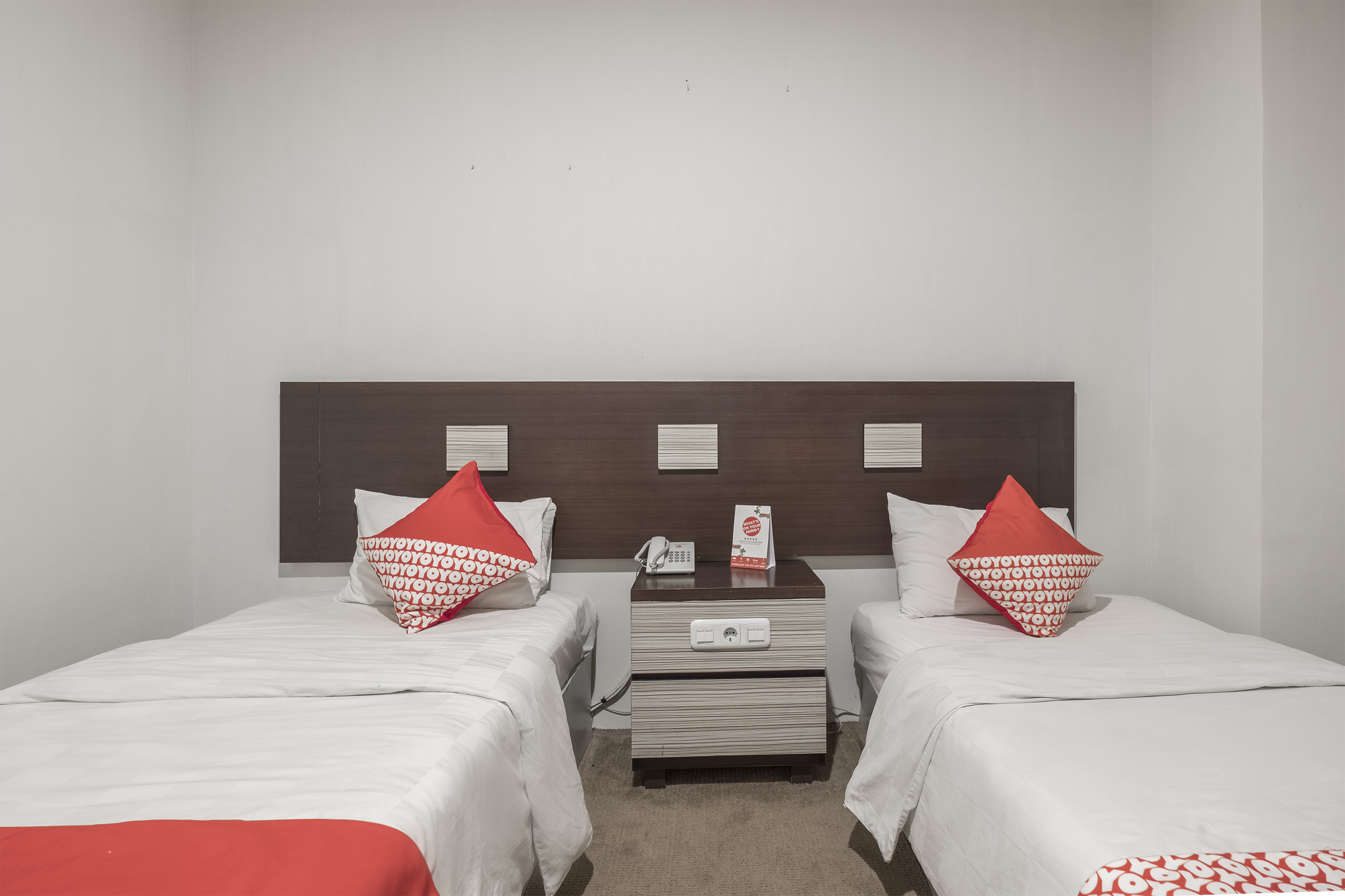 Lynt Hotel by OYO Rooms