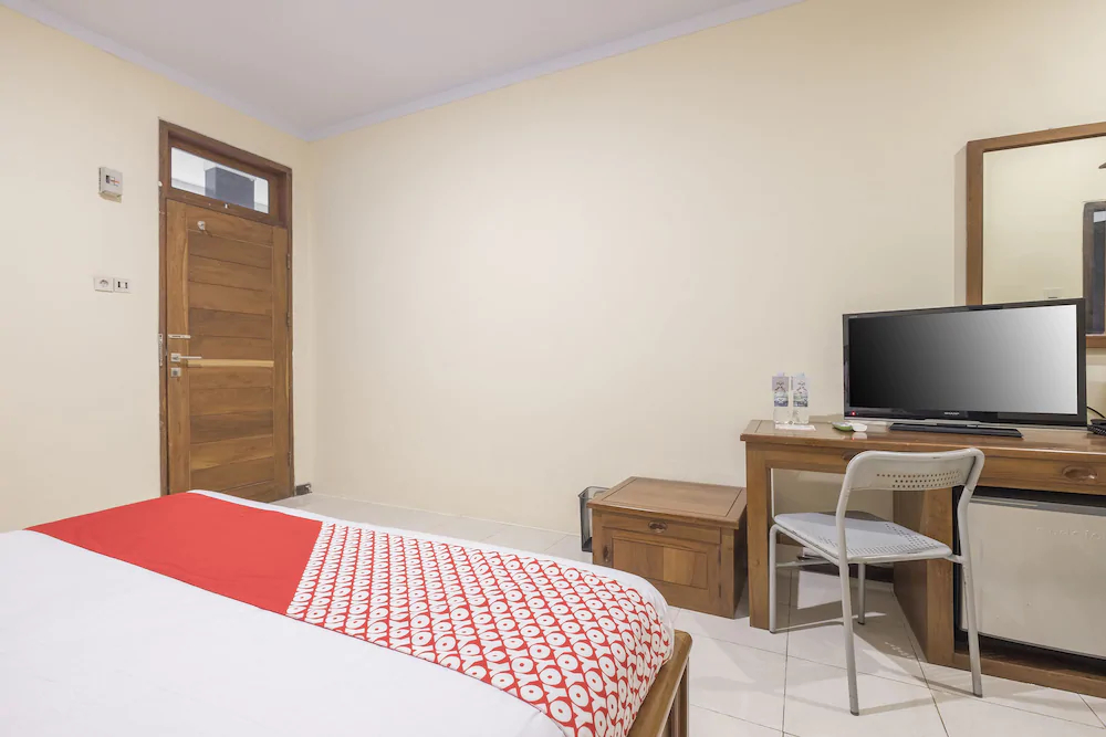 Makassar Guest House By OYO Rooms