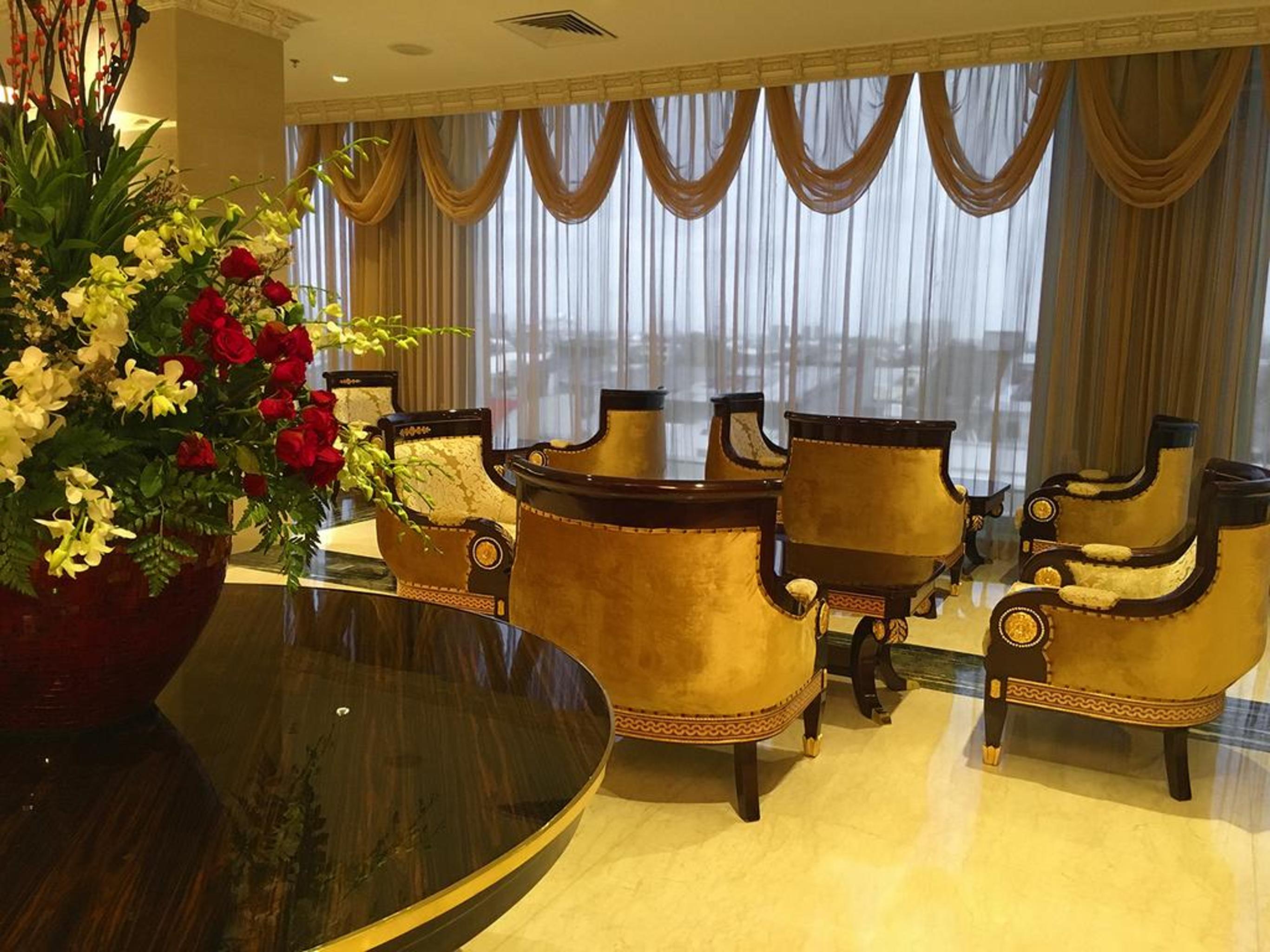 Myko Hotel & Convention Center