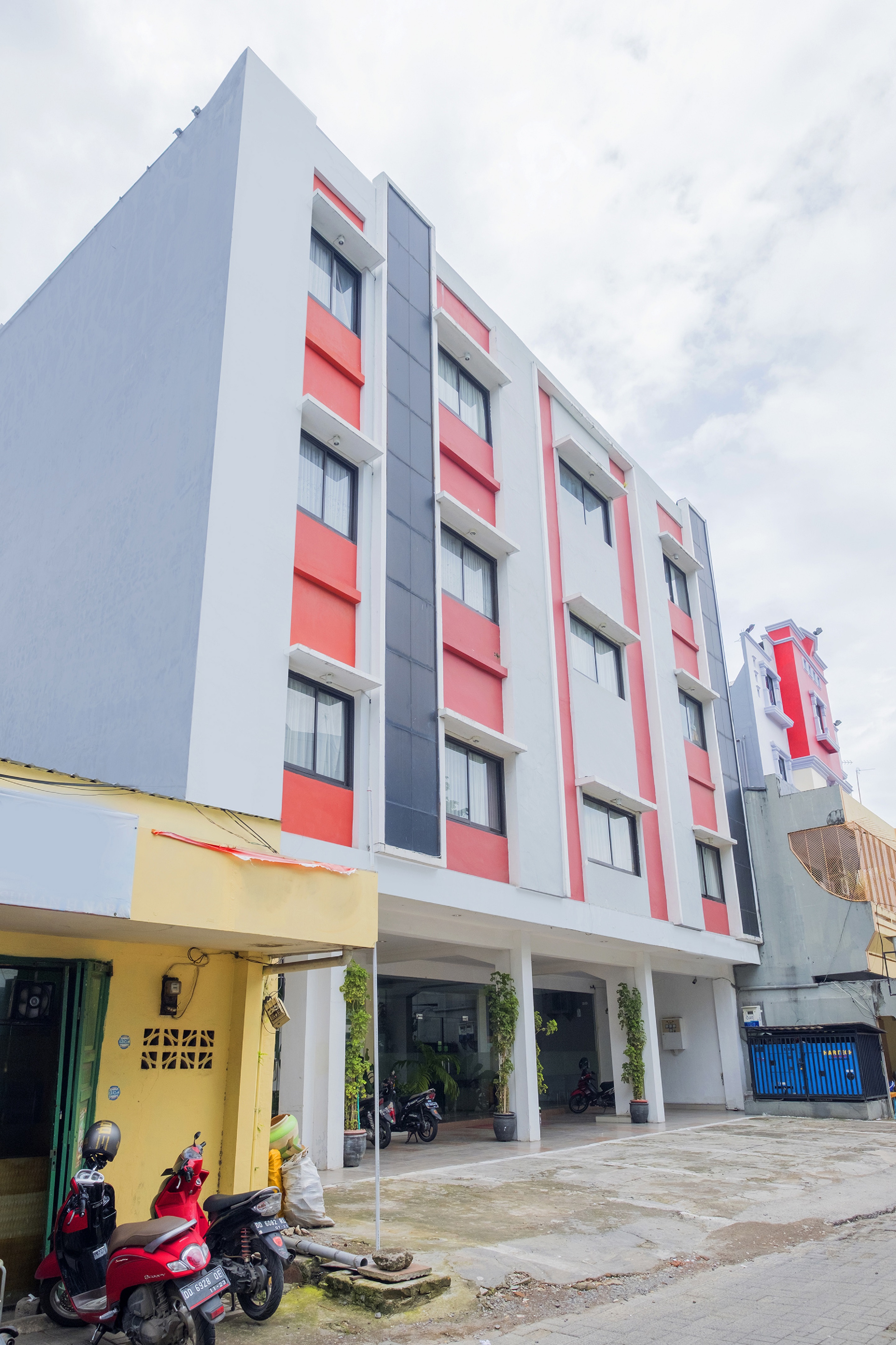 New Legend Hotel
