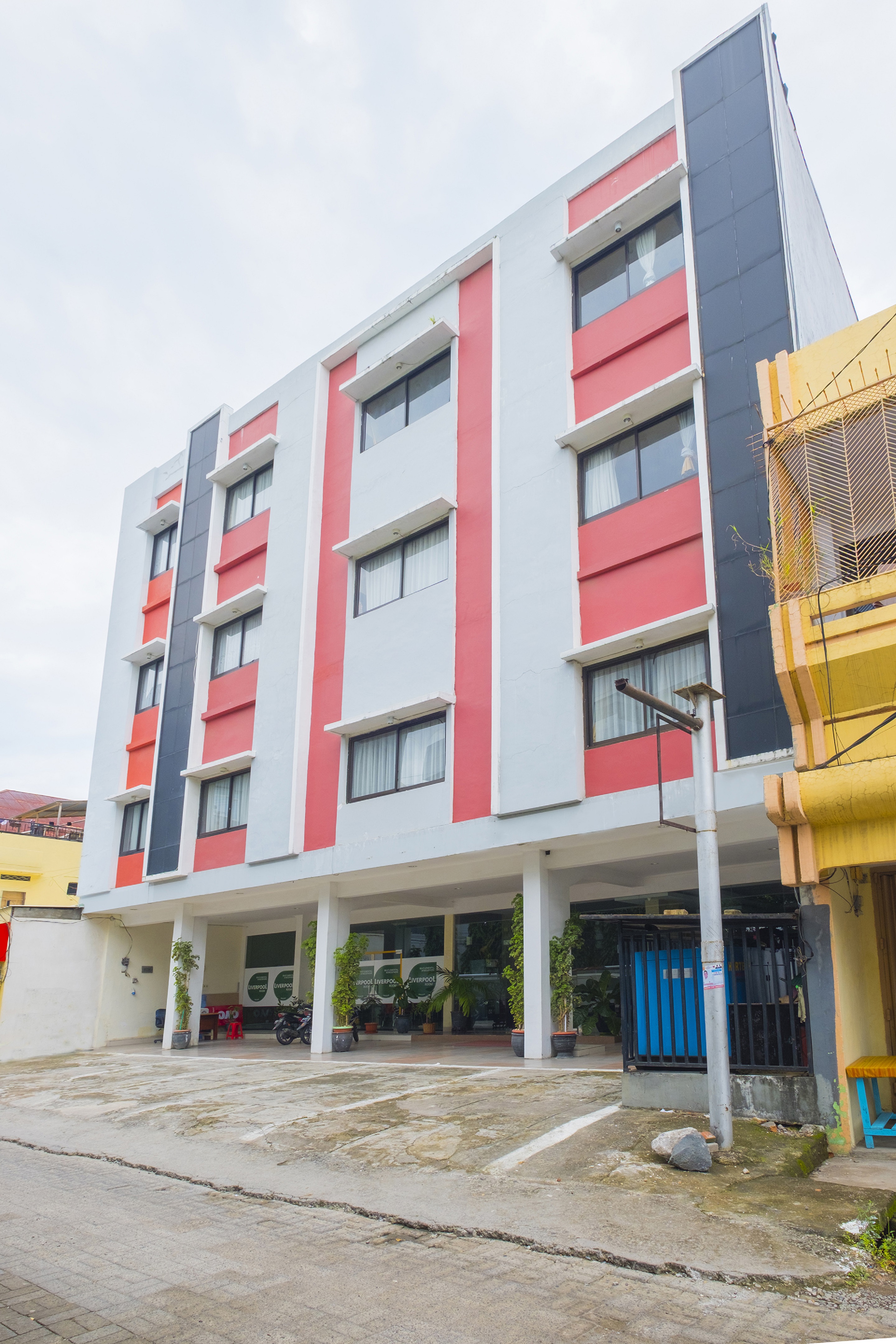 New Legend Hotel