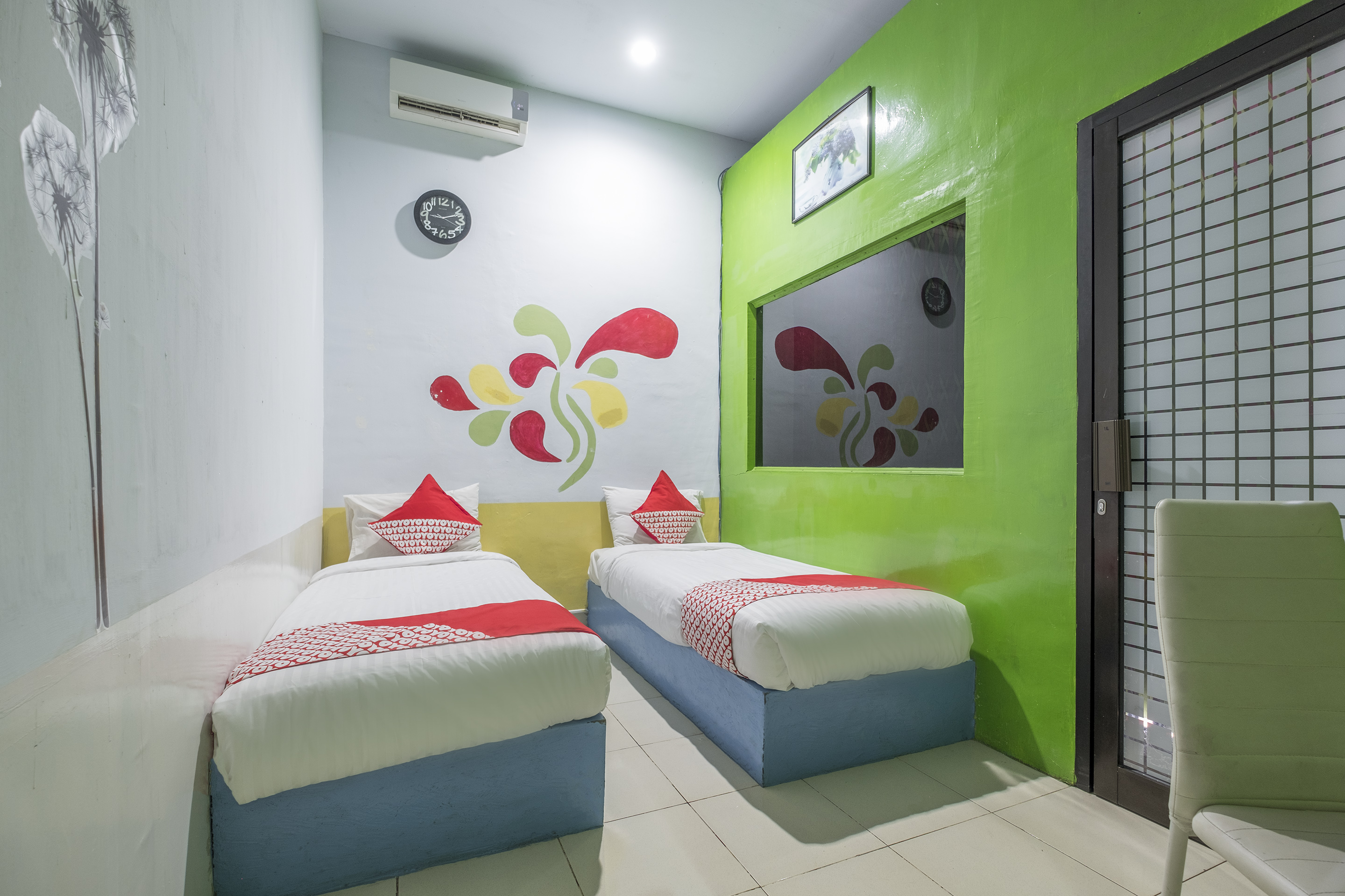 Nilam Residence By OYO Rooms